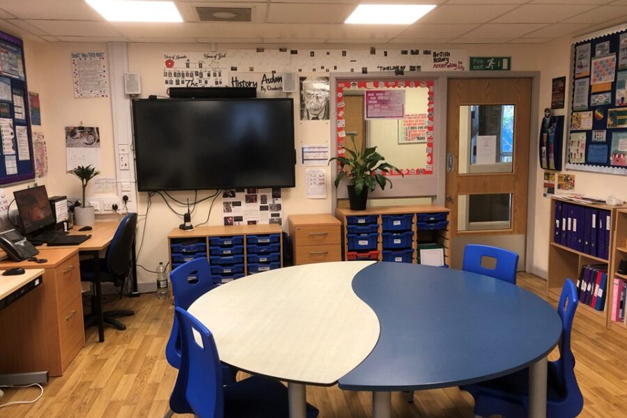 Photograph of a teaching room at Poplar ward